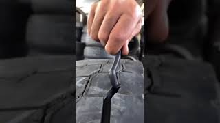 SATISFYING TYRE TREADING MACHINE!!🥵😌🔥 #Satisfying #TreadingMachine #Tech #shorts