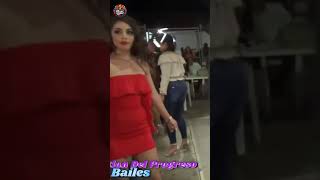 ¡Cuerpazos que Enamoran! La Mujer que Roba Todas las Miradas en Vivo - Recuerdos de bailes!