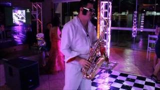 Elvis Presley Performance | Eric Tedeschi Saxofonista