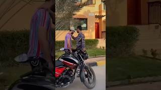 Always try to help others|wrong people|motorcycle key|message video|friendship#funny#youtube#shorts