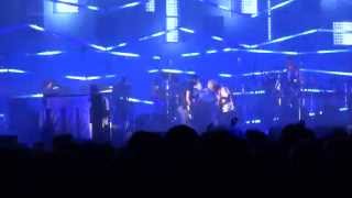 Atoms for Peace   Cymbal Rush (Thom Yorke song)   Live @ Le Zenith Paris 06 07 2013