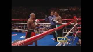 Floyd Mayweather Rocked by Mosley then comes Back