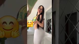 Tu bb bailando sexy #badbunny #reggaeton #music #musica #bailando #remix #baile