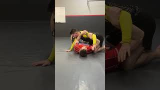 Side Control Escape #bjj #brazilianjiujitsu #jiujitsu #mma #wrestling #judo #sambo #grappling #pin