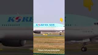 Korean Air B777 SCREAMS OUT OF FRANKFURT