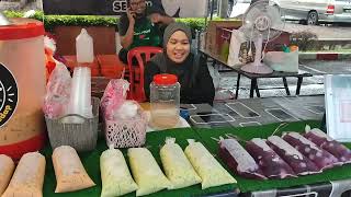 Bazar Ramadhan Stadium Ipoh,Perak.. Peniaga tetap semangat,hujan lebat melanda bazar.