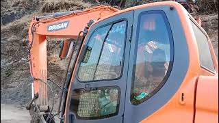 Doosan DX 225LCA year 2016