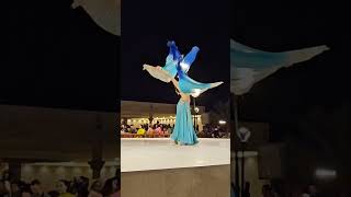 gotta love the #dubai belly dancer show