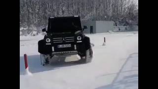 Mercedes-Benz G63    4x4  drift  the  snow