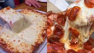 Plain vs Pepperoni