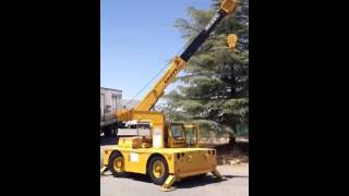 GROVE CARRY DECK CRANE 2