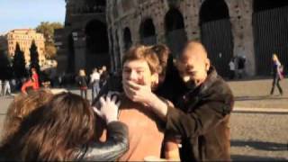 ZOMBIE INVASION! THE WALKING DEAD STRIKES ROME 10:30AM