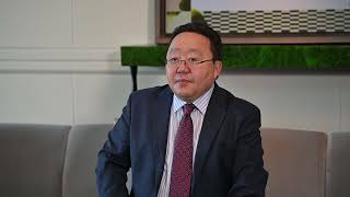 Elbegdorj Tsakhia, a member of ICDP convinces the Thai government to abolish death penalty