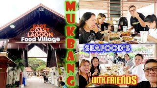 EAST COAST LAGOON FOOD VILLAGE | MUKBANG WITH FRIENDS