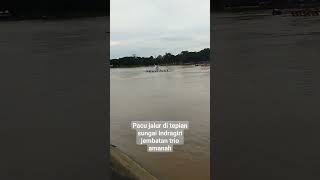 pacu jalur di tepi sungai Indragiri