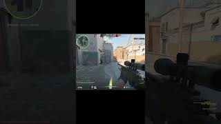 ЭТОТ ПАРЕНЬ НЕ ЧЕГО НЕ БОИТСЯ В CS2 #csgo #cs2