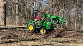 John Deere 3038e Compact Utility Tractor & Grapple - Removing Leaves