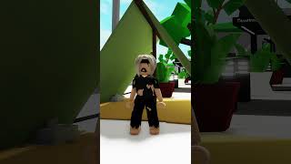 KAREN PRETENDS TO BE BLIND! #roblox