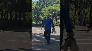 ليه الحدائق العامة في اليابان نظيفة دآيما 👀cleaning park in Japan ☺️#shorts