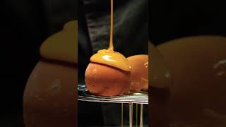 Satisfying Creme Drop on Spherical Cake.😌🍥😋..... #cake #creme #yummy #food #sweet #trending #shorts