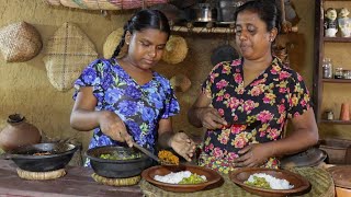 I made my mother's favorite fried coconut sambol with a different flavor .village kitchen recipe