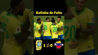 Gol de Rafinha de Falta.