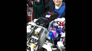 Cube Stormer solves Rubiks Cube using Samsung Galaxy S2 and Lego in 3.5s