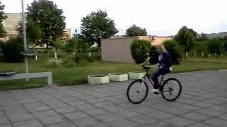 как научиться кататься на велосипеде/how to learn to ride by bike