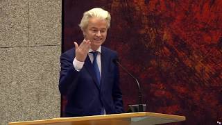 Geert Wilders  ''U heeft de zorg kapot bezuinigd!'' - #Coronavirus (COVID-19)