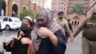 wife and husband fight 🤣 children crying || 😭 Khuda ke vaste hai apne bacchon ka khyal kijiye