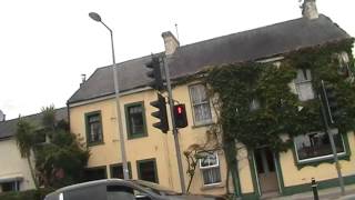 Midleton station level crossing and traffic lights