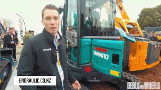 Endraulic talks through the Sunward SWE35UF (Fieldays 2019) | Deals on Wheels