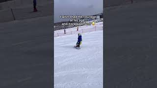 What a brave and cute boy! 😍😍 #snowboard #ski #skateboard #rollerskate #turtleprotector