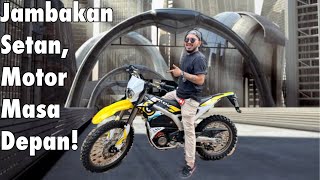 Testride Dirtbike Listrik Harga Ratusan Juta! (Surron Storm Bee) [MotoVLog]