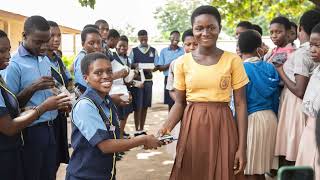 OLAG SHS STUDENTS DONATE TO SUPPORT SOME BECE CANDIDATES IN KWABRE EAST