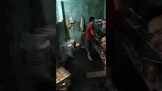 Aktivitas Ngoven.||Roti Anget 2000an.#rotianget #shortvideo#fyp