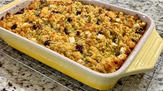 Cornbread Dressing Recipe / How To Make Cornbread Dressing