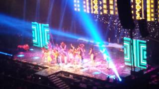 SLAM Concert San Jose - Malaika Arora Sonu Sood - Munni badnaam