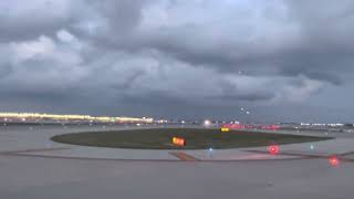 American Eagle ERJ145 Landing and Taxi Chicago O’Hare International Airport