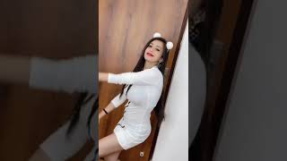 Sneha Sachdeva Hot moves on Pani Pani 😍