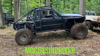 1985 Toyota pickup - Timber Ridge Fall Crawl 2021 - POV 4K