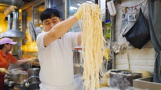 Unexplored STREET FOOD Market of Seoul – HANDMADE Noodles & SPICY Delicious kimchi!!