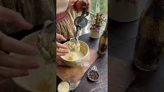 الزبده الصفرا من تجميع وش اللبن Homemade coltted cream #butter