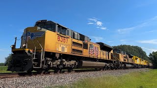 UP 8387 SD70ACE w/ 3 EMDX Banana T4 ACEs Leads Manifest in Minturn,