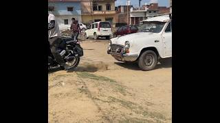 Royal Enfield Thunderbird Vs Ambassador Tug Of War 😱 #royalenfield #ambassador #tugofwar #shorts