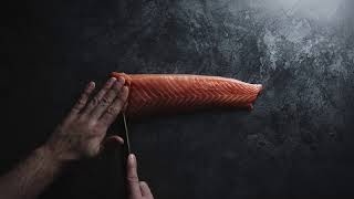 SLICING A JUICY SALMON YUMMY!!!