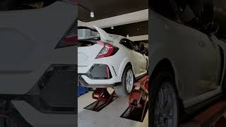 Mengapa Harus Motul 300V di Honda Civic Type R FK8?