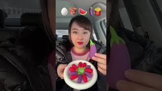 Eat emoticons,eat you bite by bite,the co-pilot eats snacks#food#shortvideo#Eatemoticnsm