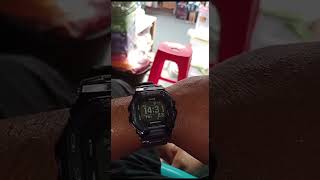 lepek berkeringat bersama G-Shock GBD-200