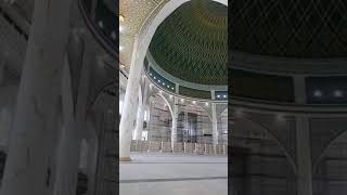 Grande mosquée Cheikh Sidy Haj Malick Sy de Tivaouane : Un bijou architectural unique en Afrique...